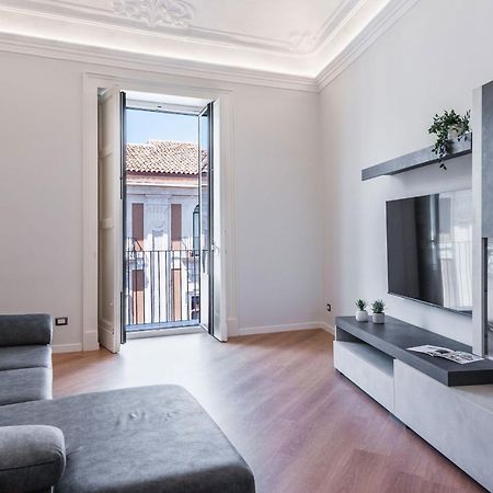 Etnea Modern Apartment By Wonderful Italy คาตาเนีย ภายนอก รูปภาพ