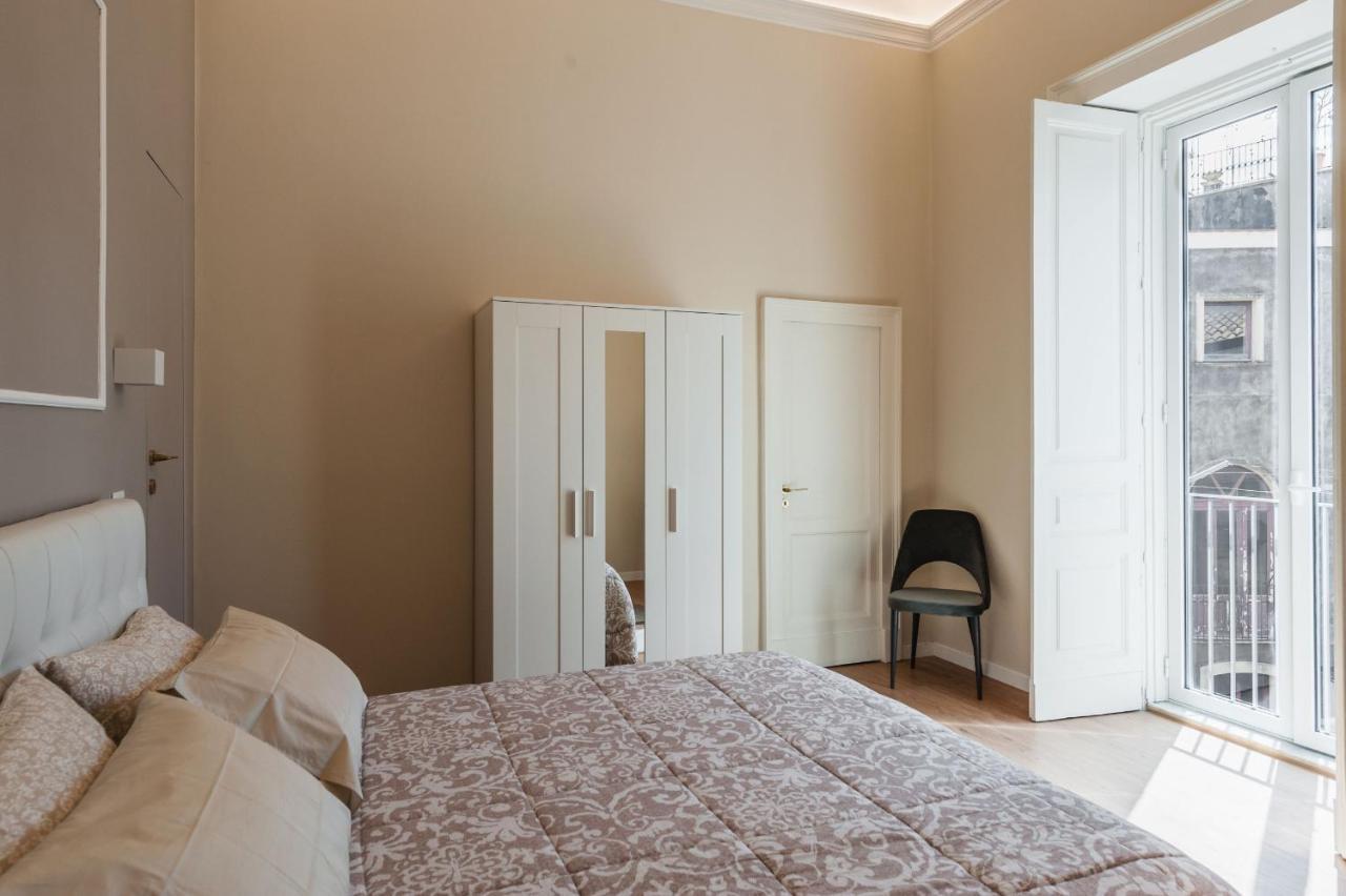 Etnea Modern Apartment By Wonderful Italy คาตาเนีย ภายนอก รูปภาพ